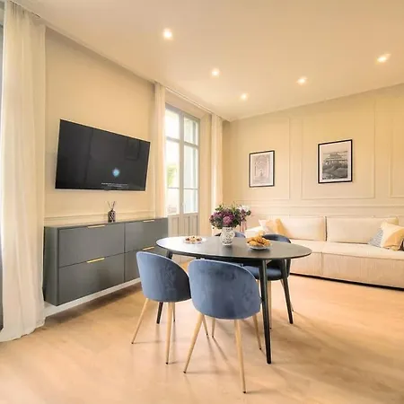Lägenhet Marigold - 2 Bed 2 Bath - Ac - 8 Min From Palais *