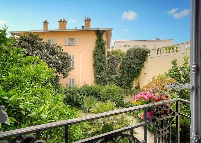 Marigold - 2 Bed 2 Bath - Ac - 8 Min From Palais Lägenhet *