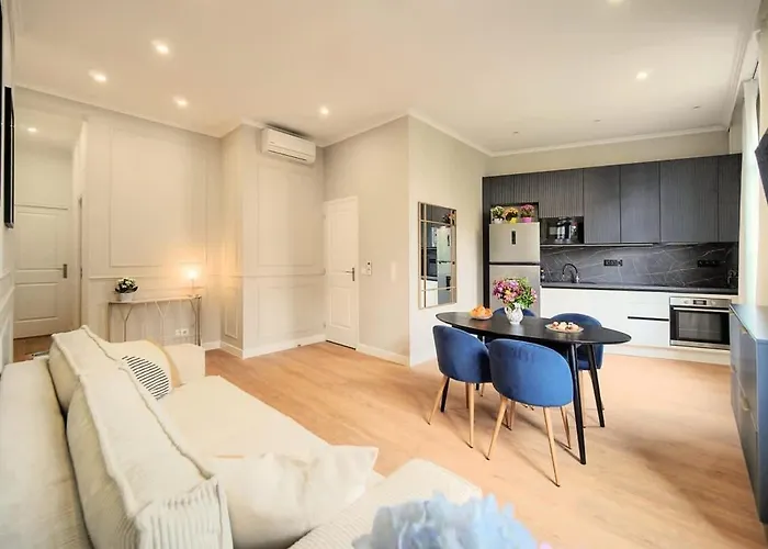Marigold - 2 Bed 2 Bath - Ac - 8 Min From Palais Cannes