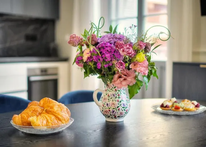 Marigold - 2 Bed 2 Bath - Ac - 8 Min From Palais Lägenhet *